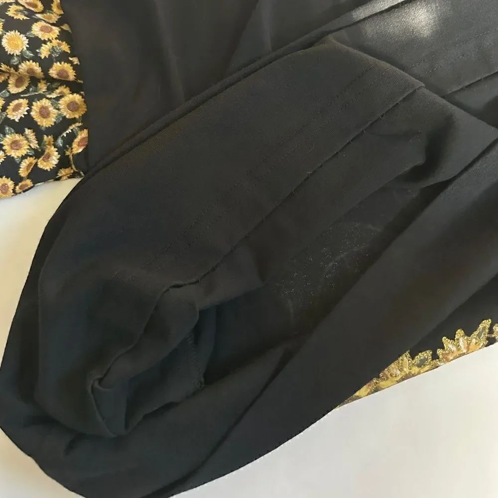 Vintage 80s KWBL Los Angeles Black Sunflower Embellished Short Sleeve T Shirt - Picture 9 of 12
